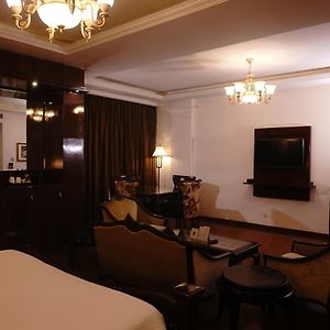 Luxury Suite